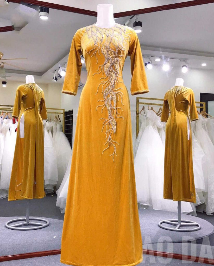 Bảng giá cho thuê áo dài mẹ cô dâu, chú rể, bà sui đẹp tại TPHCM