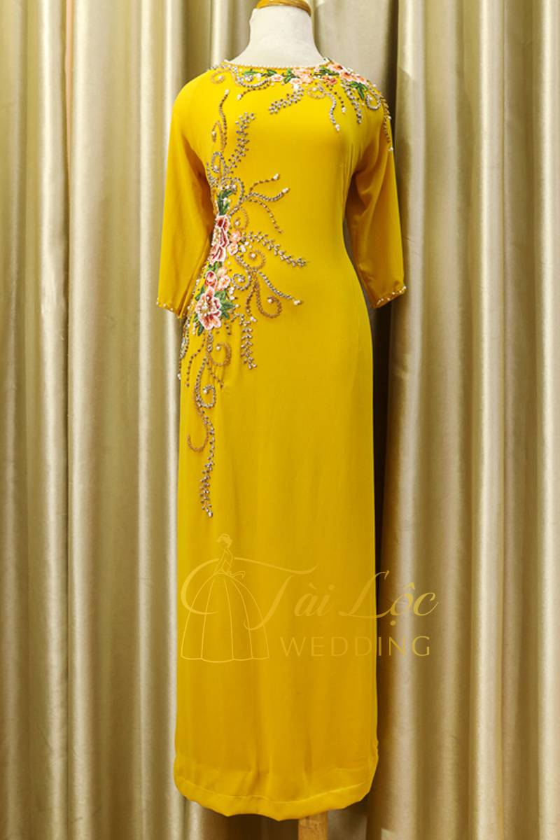 Áo Dài Bà Sui Màu Vàng 4 Tà - Tài Lộc Wedding
