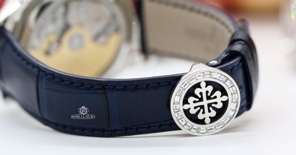 Nhận biết qua dây đeo