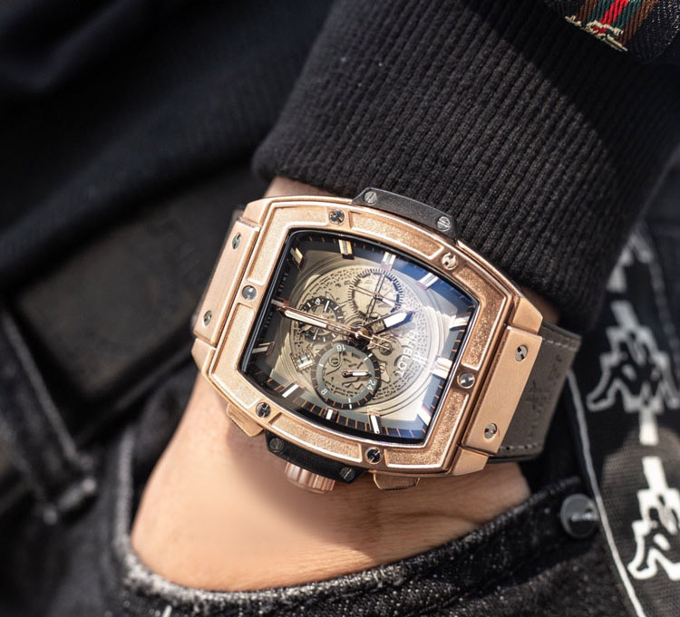 Ai nên đeo đồng hồ Hublot mặt vuông để đẹp và sang trọng nhất