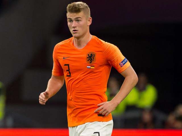 Trung vệ Matthijs de Ligt đi vào lịch sử bóng đá Hà Lan