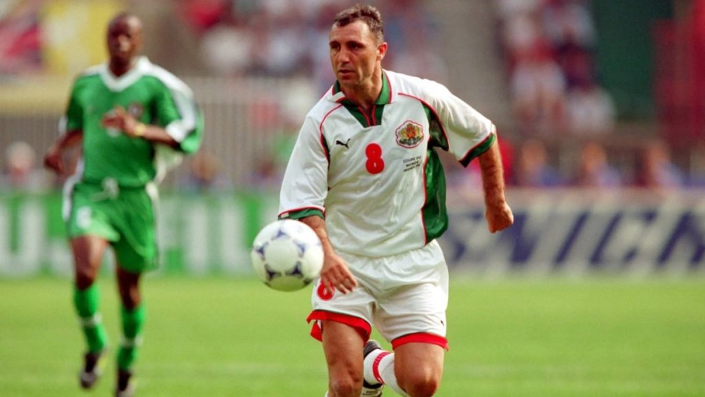 Tiểu sử Hristo Stoichkov - Footbalium