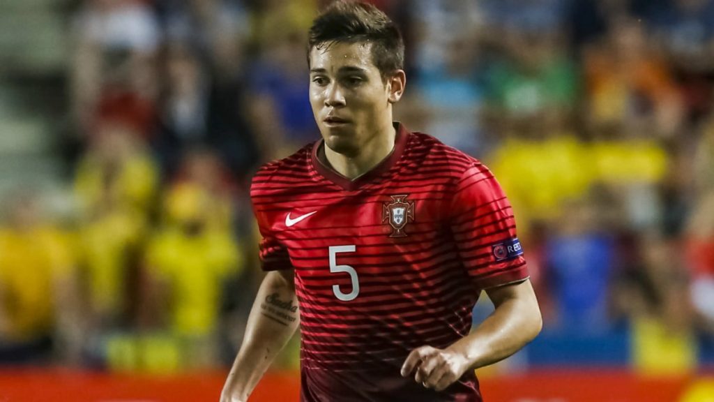 Tiểu sử Raphaël Guerreiro - Footbalium