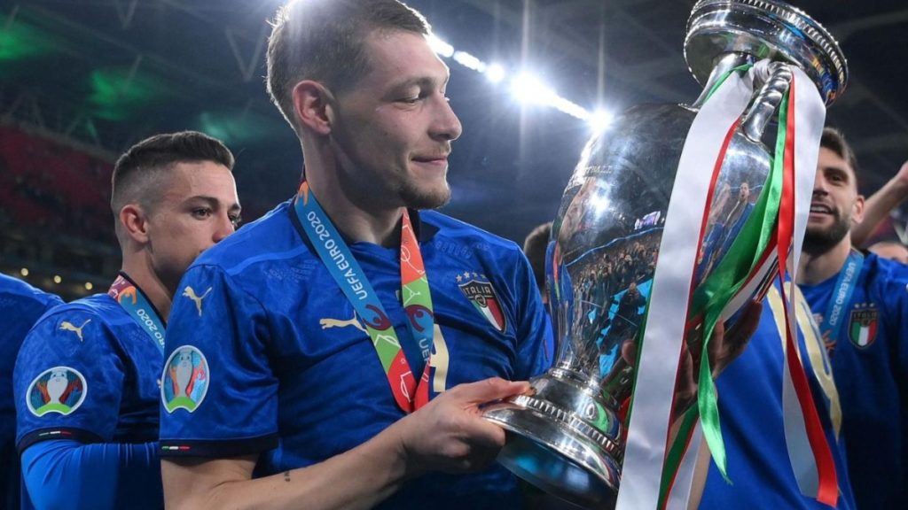 Tiểu sử Andrea Belotti - Footbalium