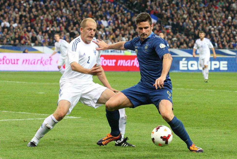 Asiantunteva jalkapalloveijari | HS.fi