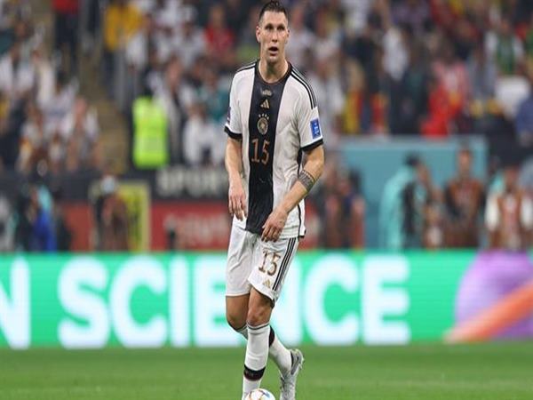 Tiểu sử của Niklas Sule và những khó khăn trong sự nghiệp