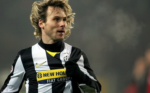 Tiền vệ Pavel Nedved hối tiếc vì không được chơi cho Manchester United
